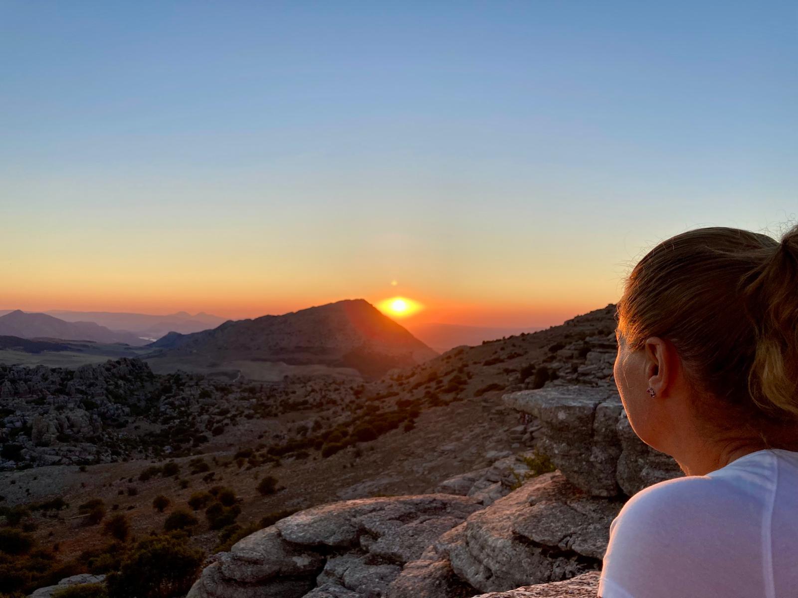 atardecer y estrellas en el torcal (1)