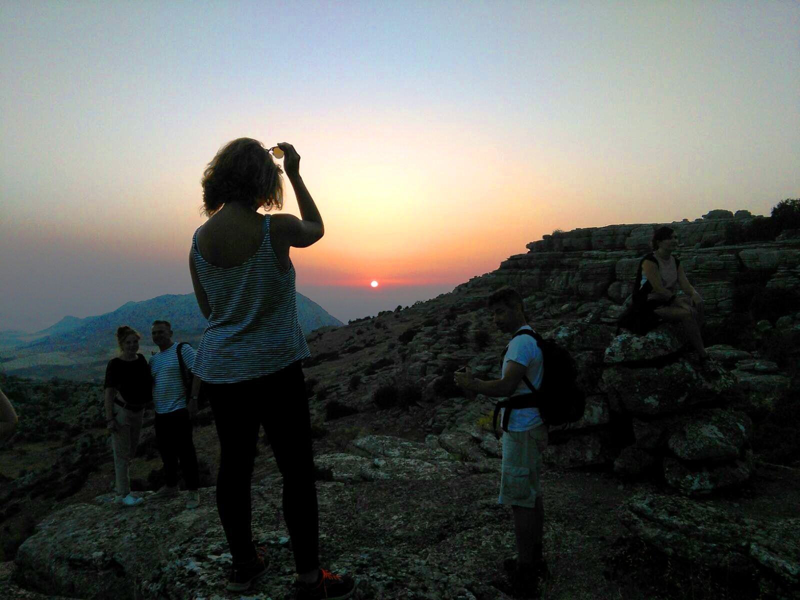 atardecer y estrellas en el torcal (1)
